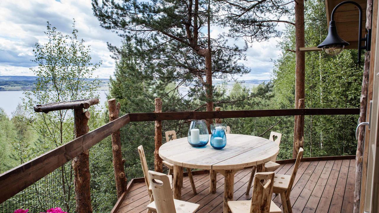 Tree top cabins in Brumunddal