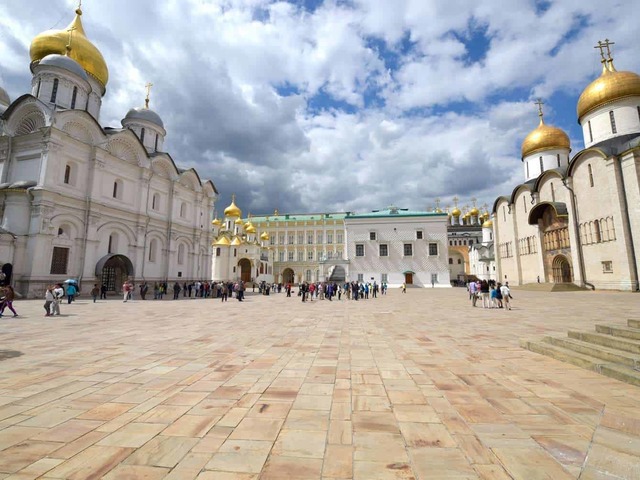 Соборная площадь в Кремле