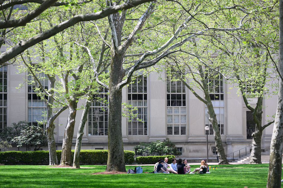 Massachusetts Institute of Technology