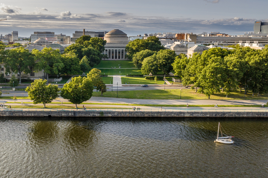 Massachusetts Institute of Technology