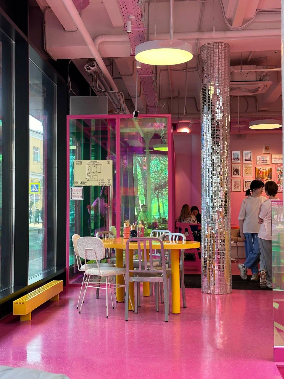 Eggsellent на Большой Садовой